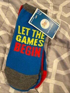 Circo blue low-cut socks with yellow and red text